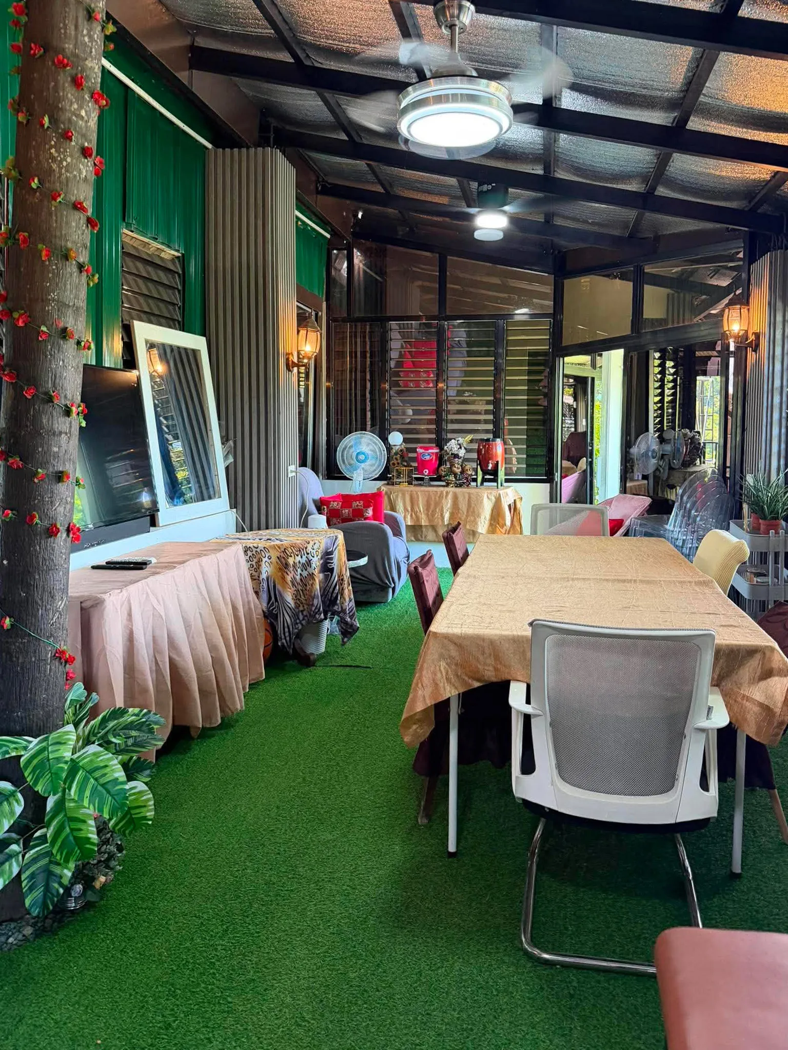 Pavilion dining area